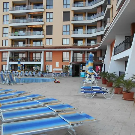 Appartement Complex Mirage Of