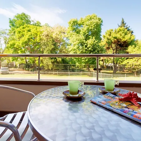 Appartement Complex Mirage Of