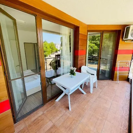 Complex Mirage Of Appartement