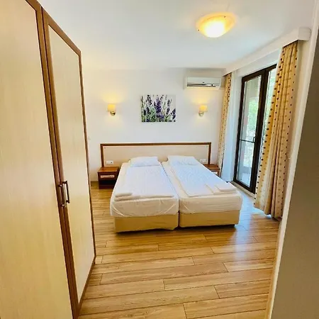 アパート Complex Mirage Of ネセバル