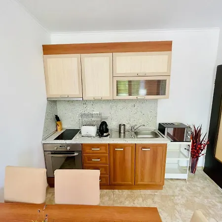 アパート Complex Mirage Of