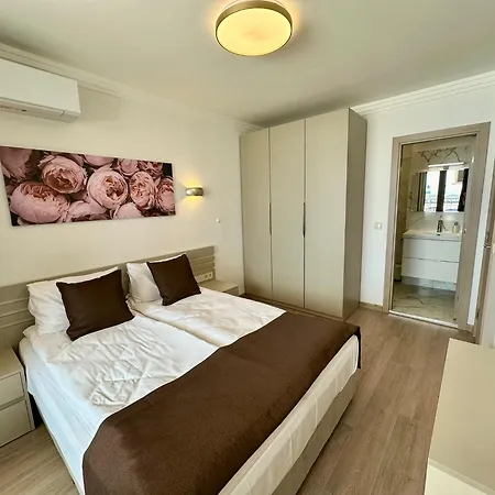 アパート Complex Mirage Of *