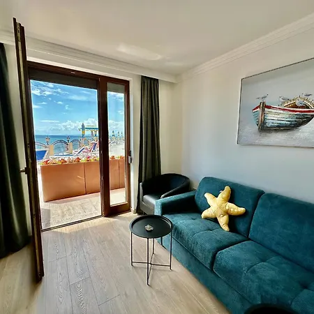 Complex Mirage Of アパート ネセバル