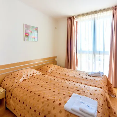 Complex Mirage Of Apartment *