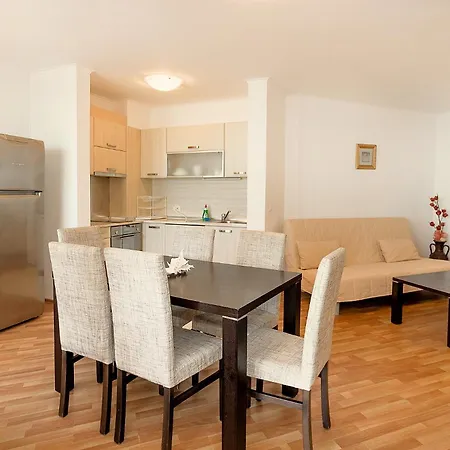 Complex Mirage Of Apartment *