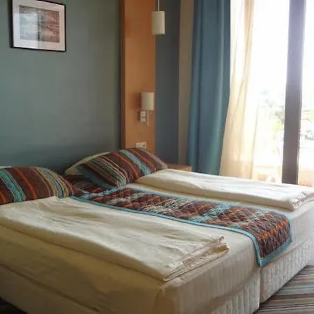 Complex Mirage Of Appartement