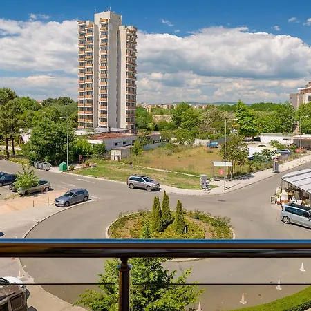 в комплекс Mirage Of Апартамент Несебър