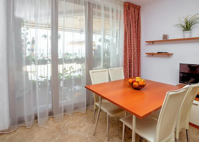 Complex Mirage Of Appartement
